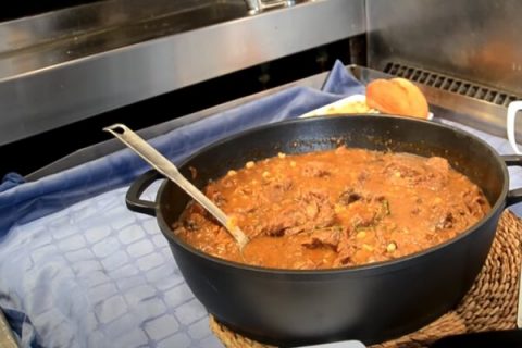 Fricandó de vedella: Receta original catalana